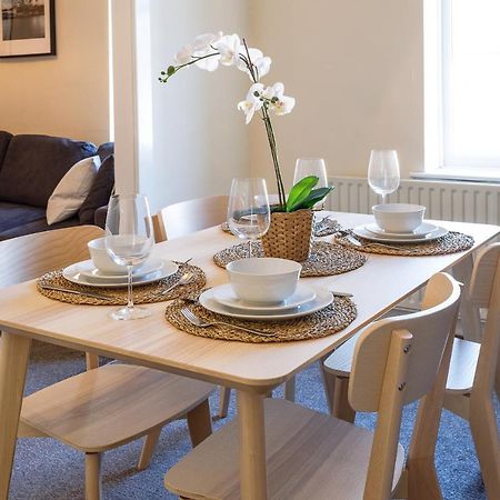 Cozy Coastal Getaway Apartment North Shields Bagian luar foto