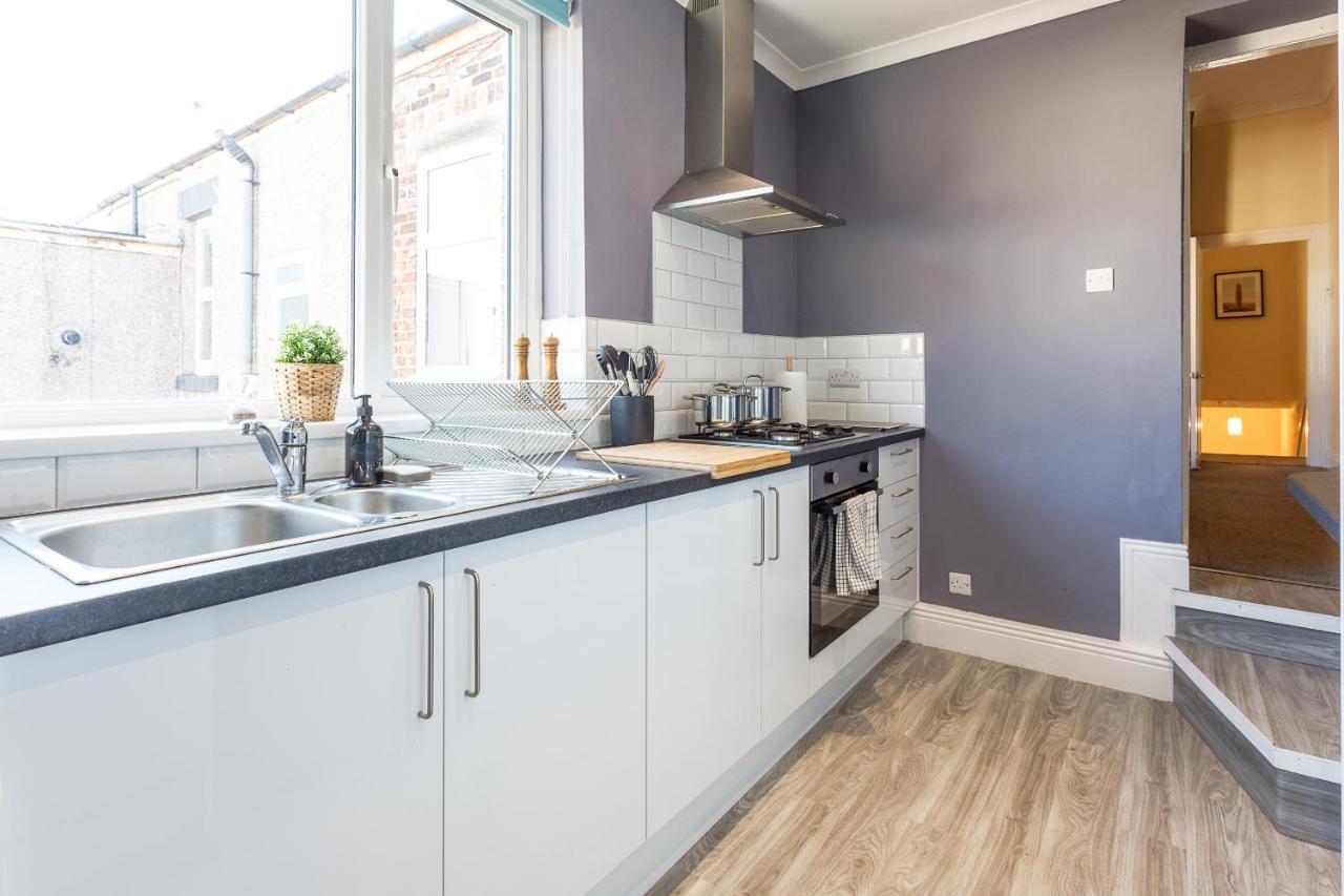 Cozy Coastal Getaway Apartment North Shields Bagian luar foto