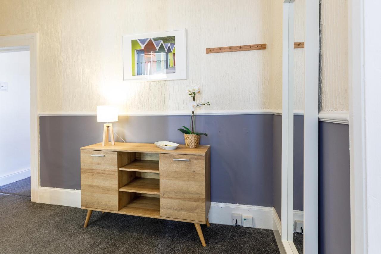 Cozy Coastal Getaway Apartment North Shields Bagian luar foto