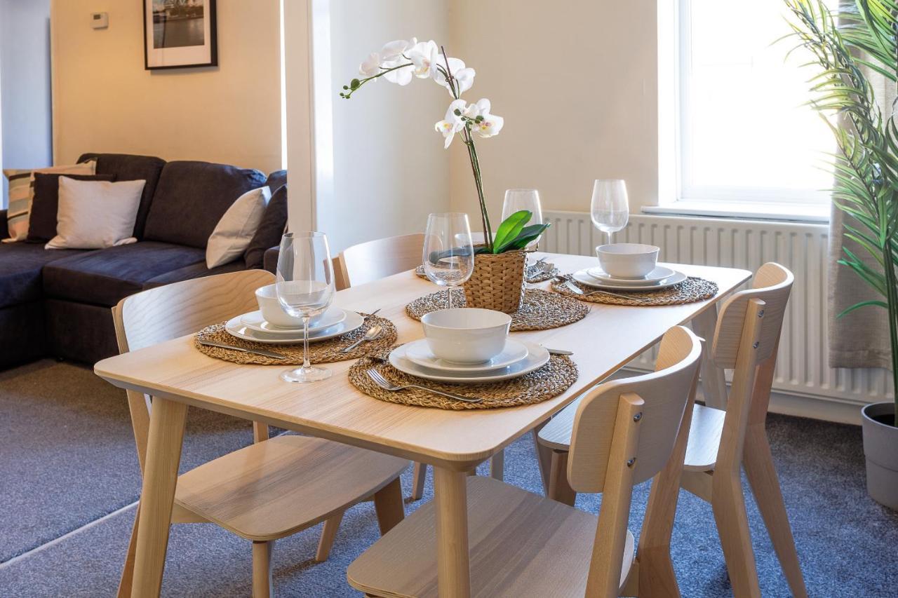 Cozy Coastal Getaway Apartment North Shields Bagian luar foto